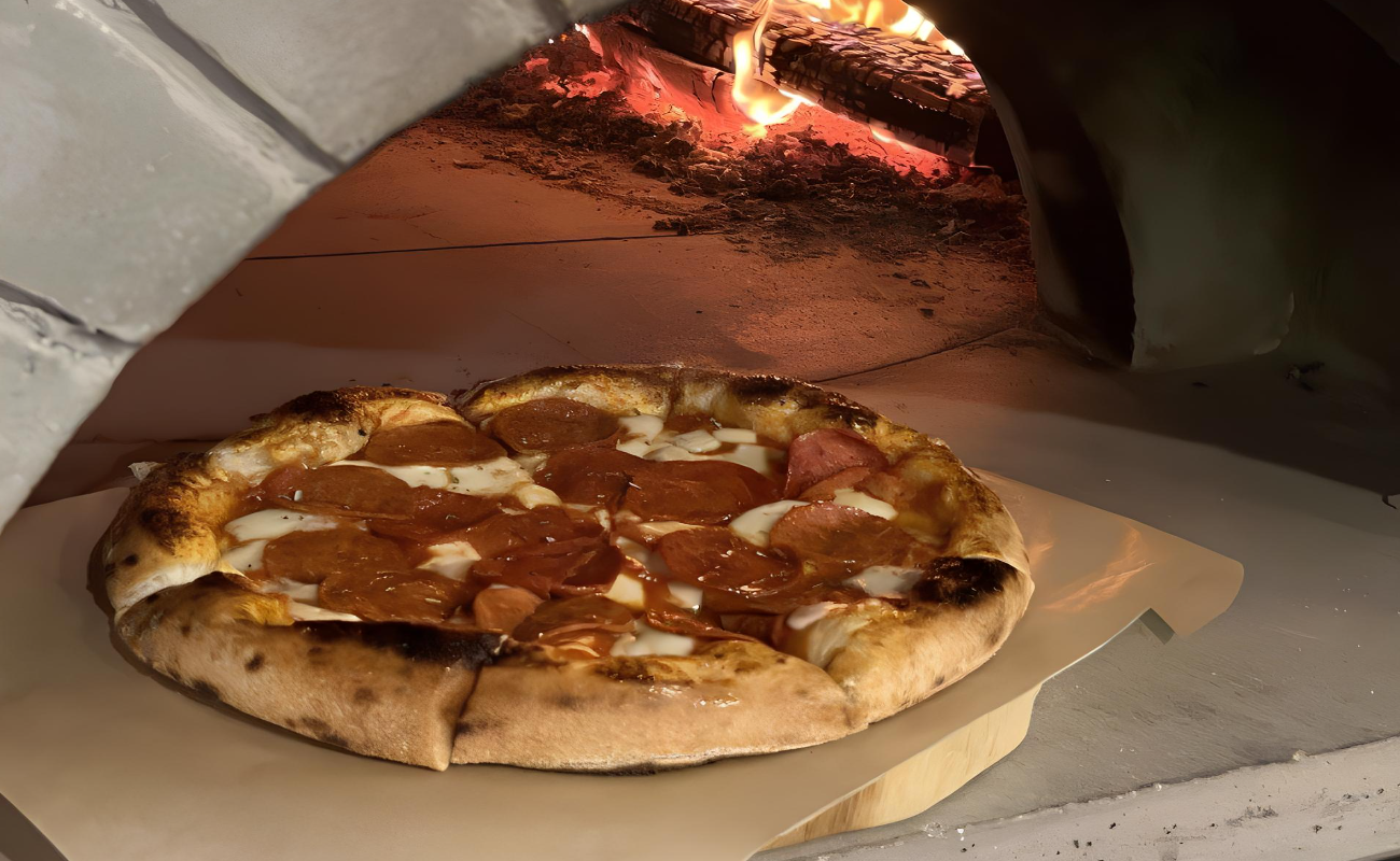 MyCamp pizza - главный баннер