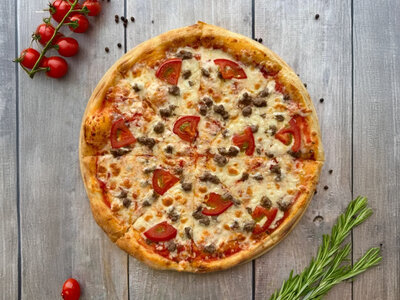 Пицца На Углях фирменная 