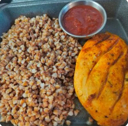 Гречка с филе куриным на гриле