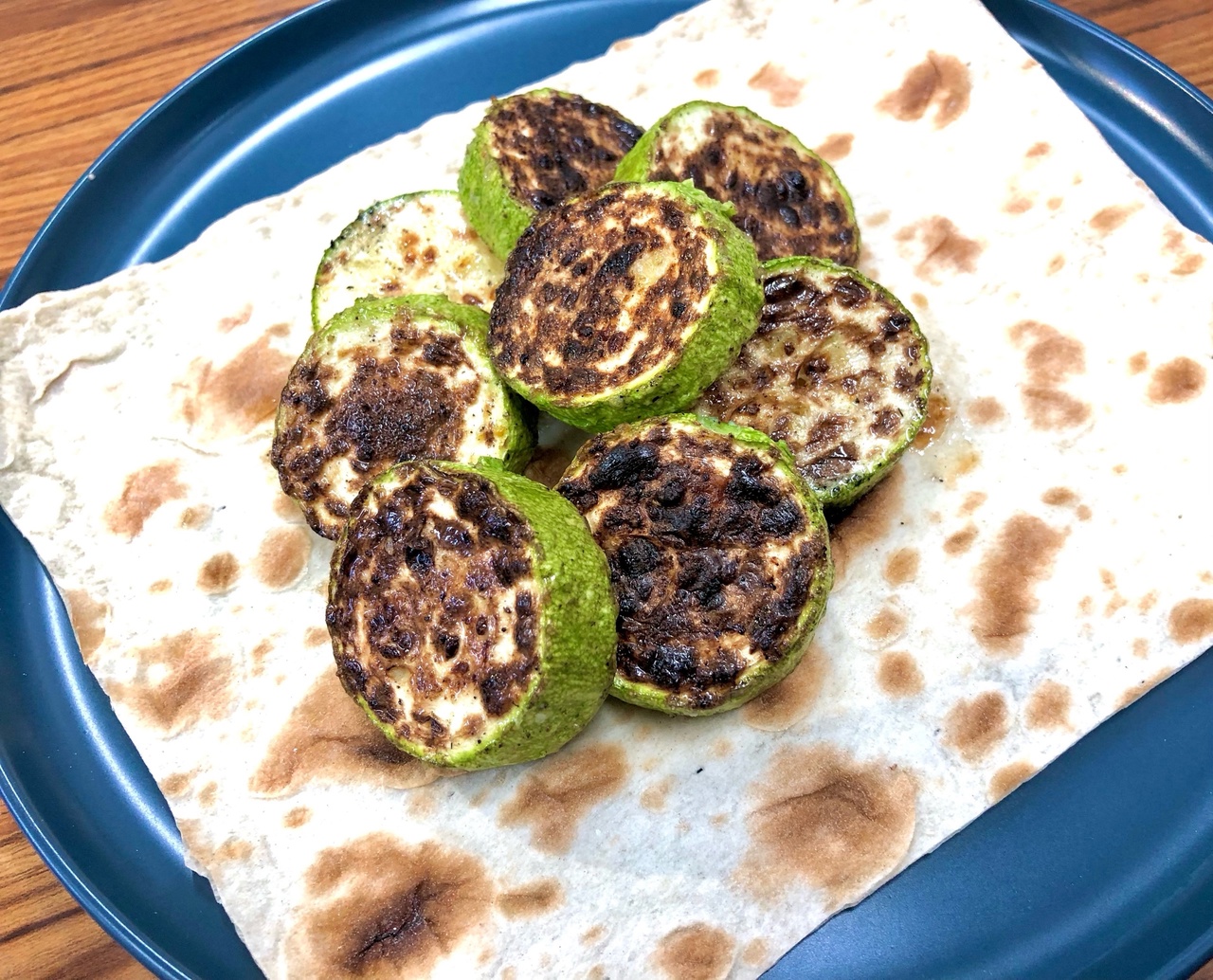 Кабачок на мангале