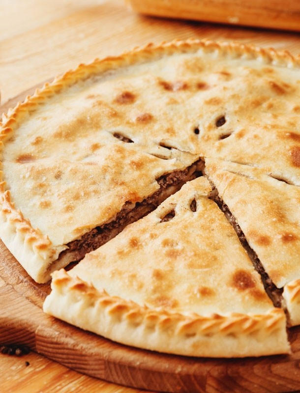 Пирог с мясом 1200 г
