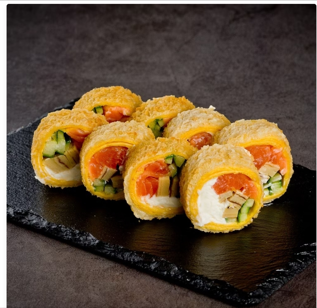 Жареный в тортилье с лососем (Закрытый) ЛОСОСНЕМ