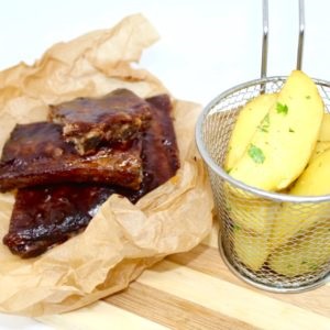 СВИНЫЕ РЕБРА BBQ С КАРТОФЕЛЕМ АЙДАХО