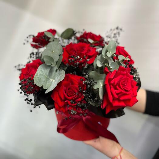 Цветы в коробке