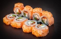 ЗАПЕЧЕННЫЙ С ЛОСОСЕМ И КРАБОМ