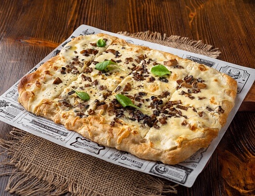 Пицца грибная (большая)