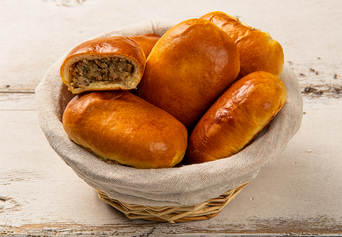 Пирожок с мясом