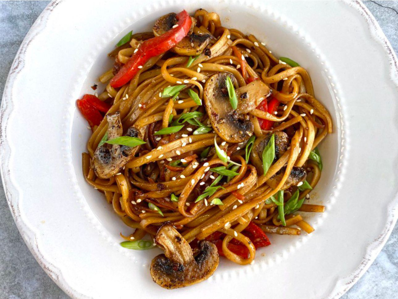 WOK С ГРИБАМИ