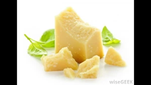 Топпинг к пицце: сыр пармезан