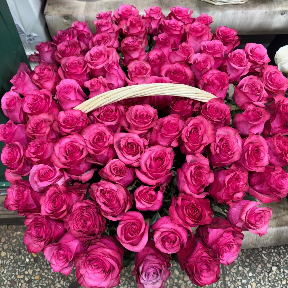 Корзина с цветами 