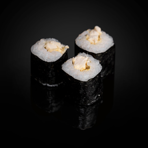 Классические роллы с курицей