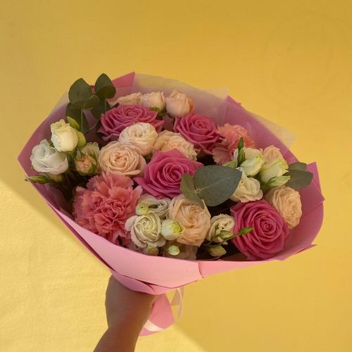 Красивый букет цветов