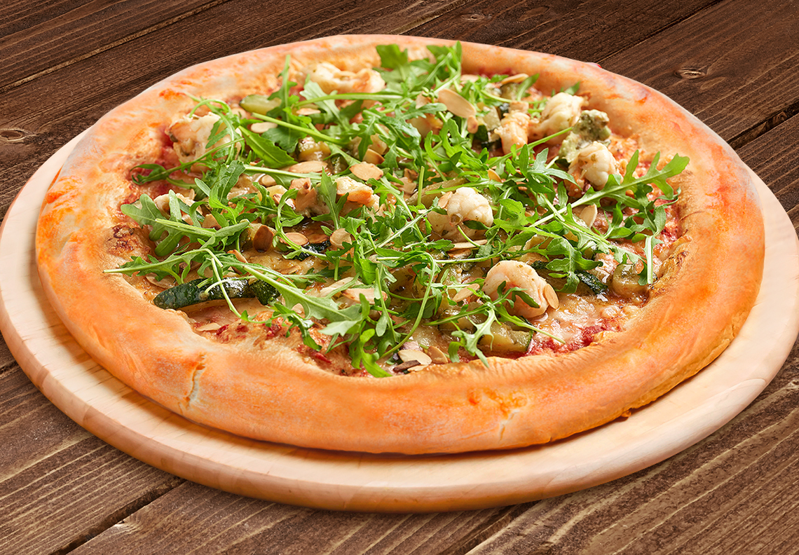 Пицца с цукини и креветками 30 см на классическом тесте