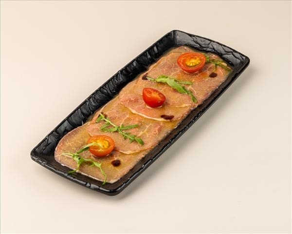 Карпачо Black Angus с трюфельным соусом