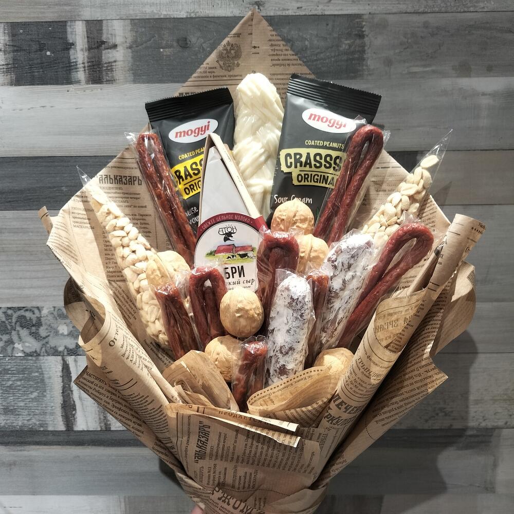 Мужской букет с колбасой