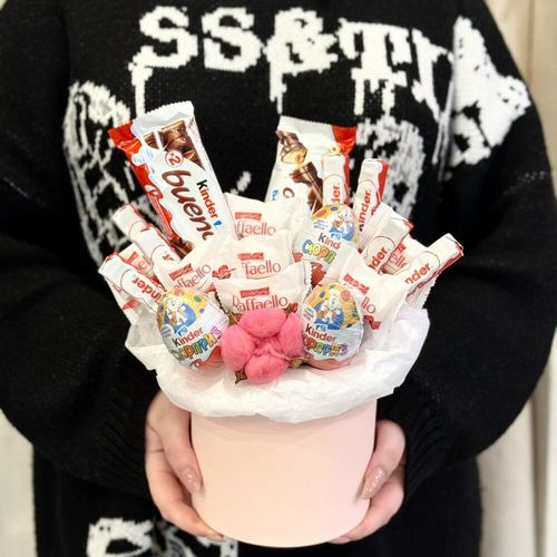 Букет сладостей в коробке (к1926)