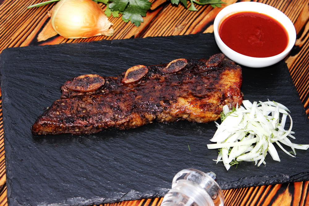 Говяжьи рёбра (100 гр)