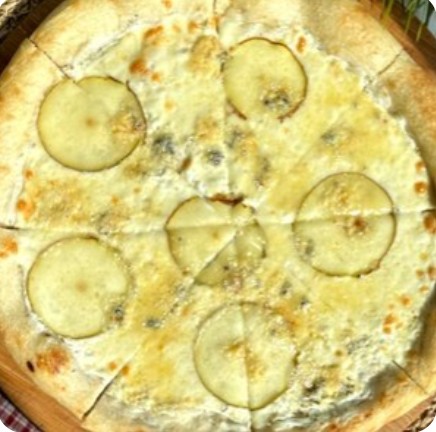 Пицца Груша горгонзола