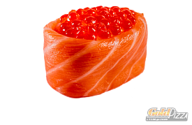 Гункан с красной икрой
