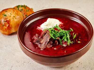Борщ со свининой, сметаной