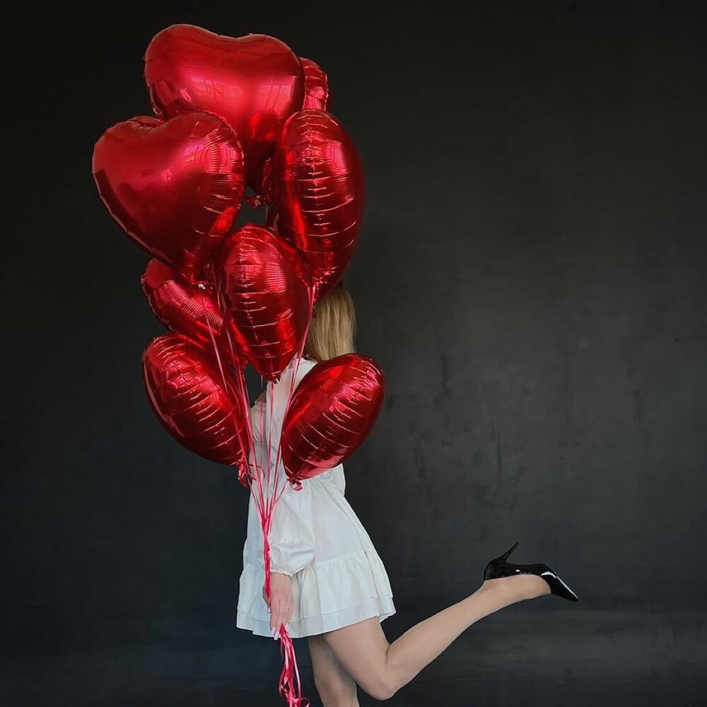 8 шаров сердца