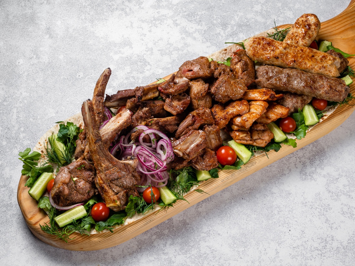 Ассорти из шашлыков