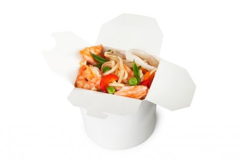 Лапша с морепродуктами и овощами