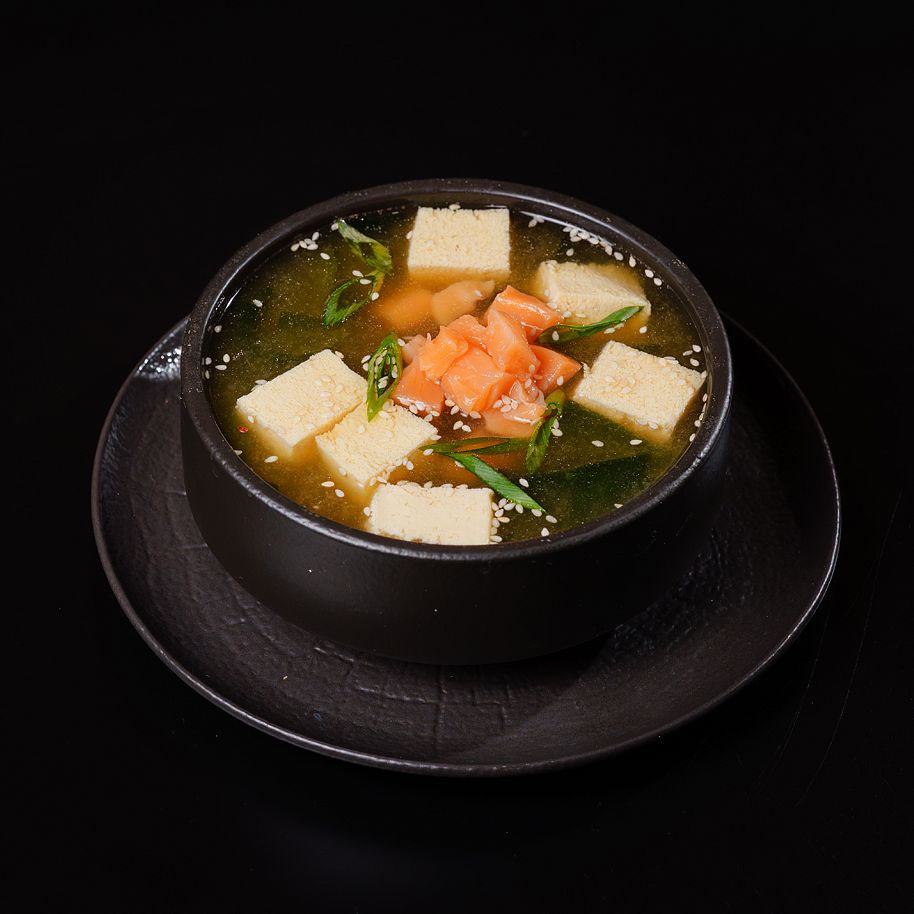 Мисо суп с лососем