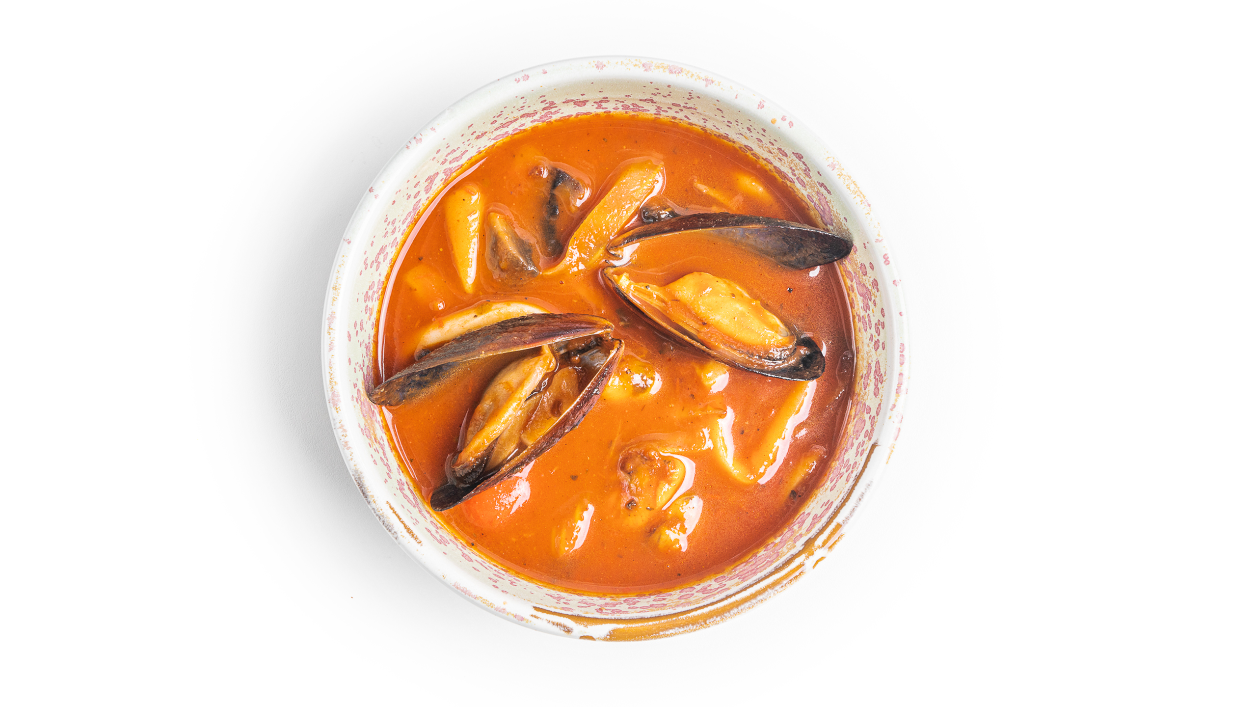 Томатный суп с морепродуктами