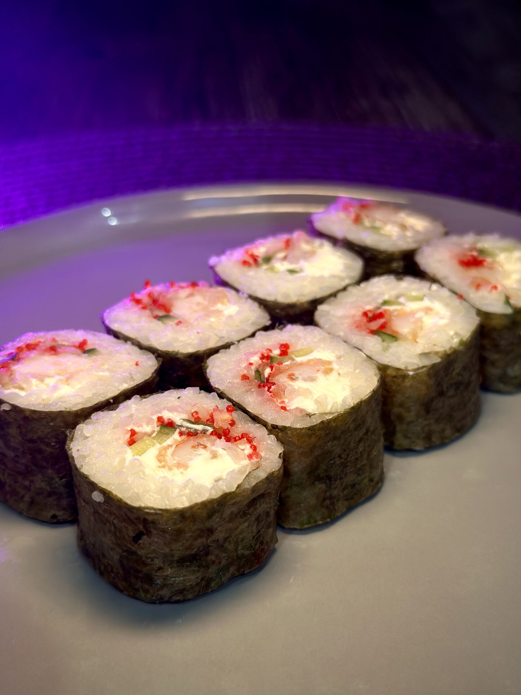 Холодный ролл "Маки с креветкой и огурцом"