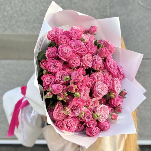 Пионовидные розы кустовые букет пионы