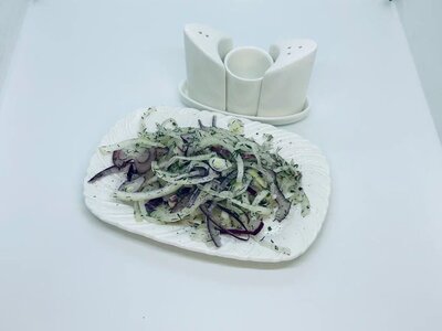 Лук маринованный