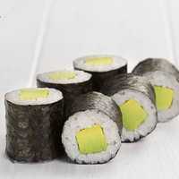 Маки с авокадо