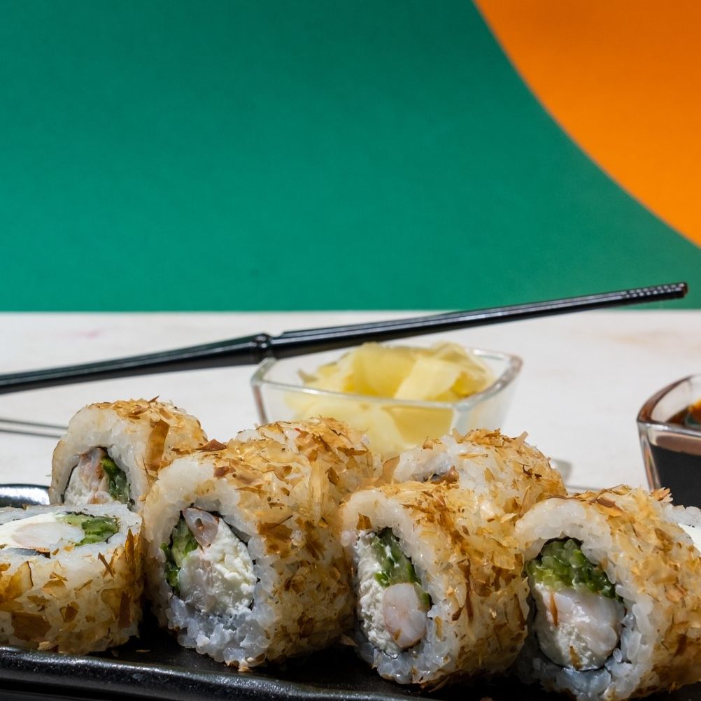 Бонито с креветкой