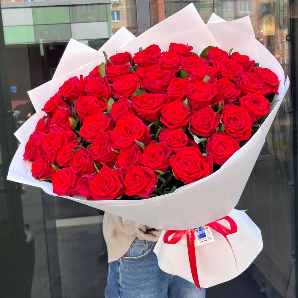 Букет из 51 красной розы
