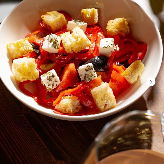 Греческий с рассольной брынзой