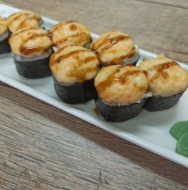 Запеченный ролл с крабом мини