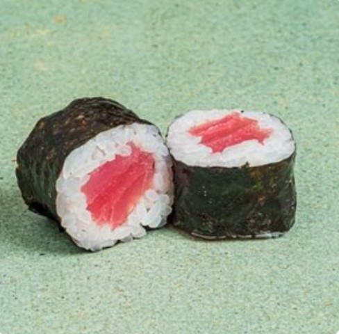 Хосомаки с тунцом