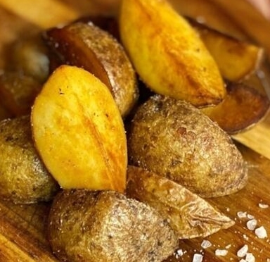 Картофельные дольки со специями