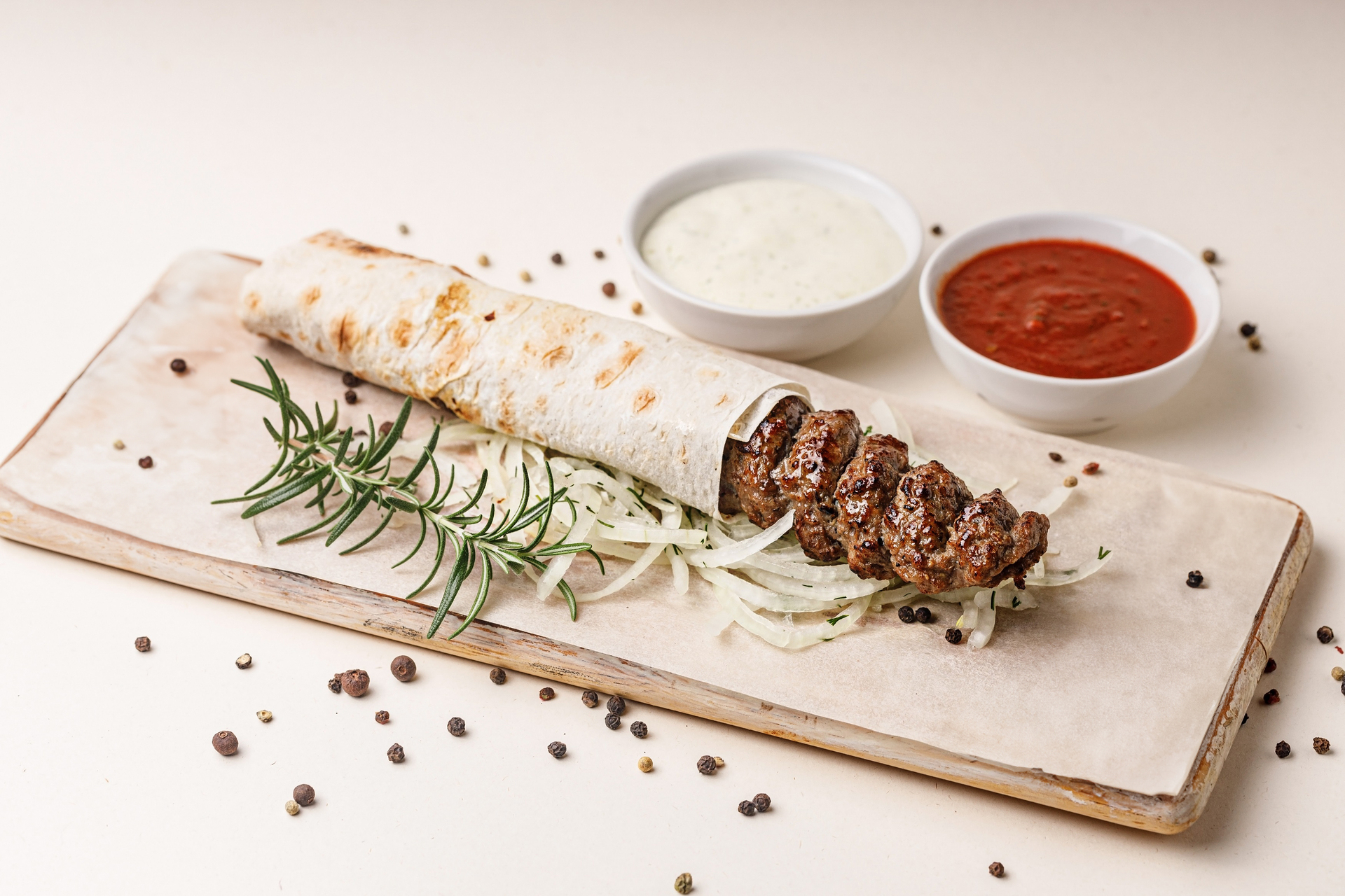 Кебаб из телятины в лаваше