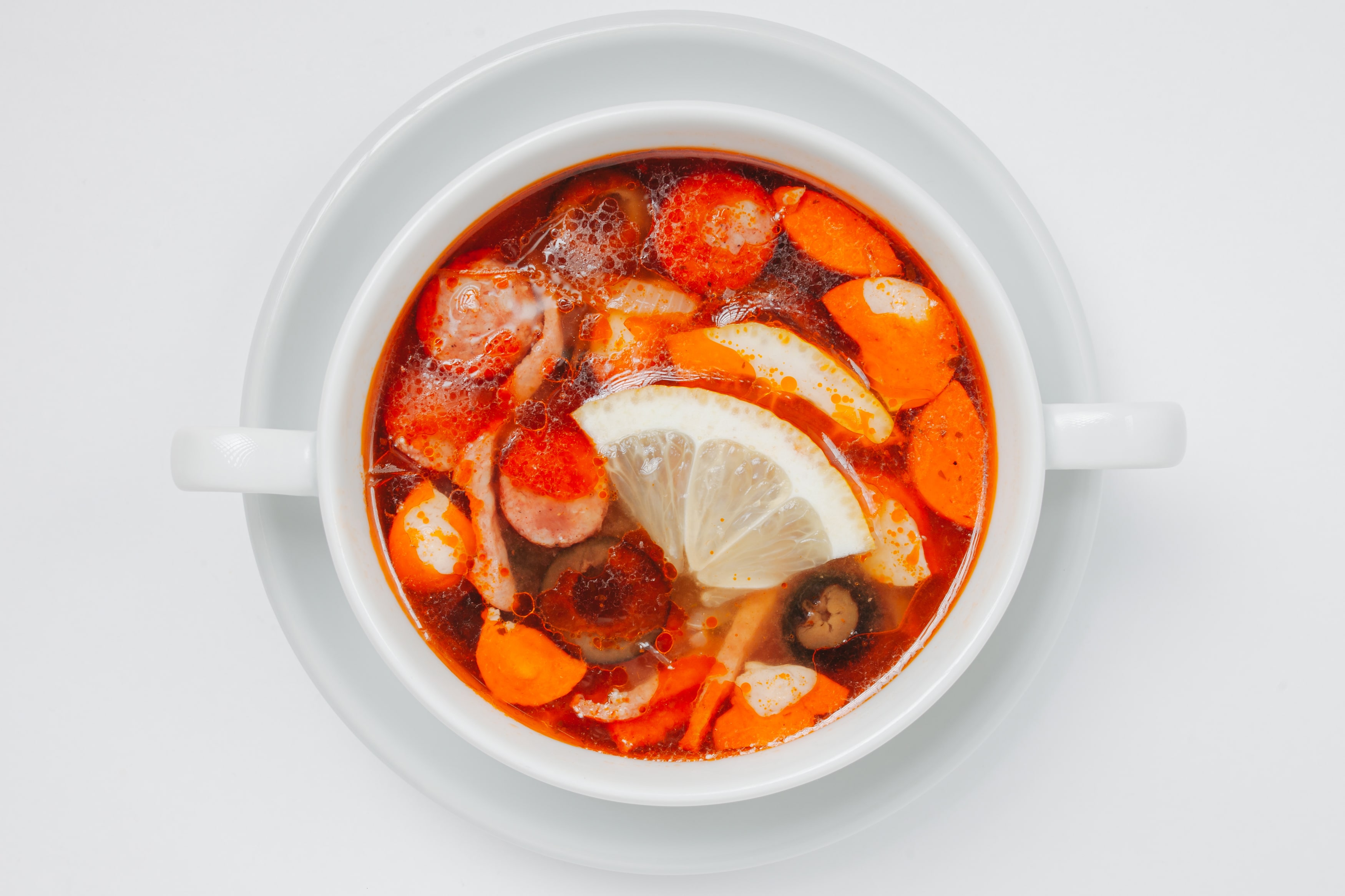 Солянка сборная мясная