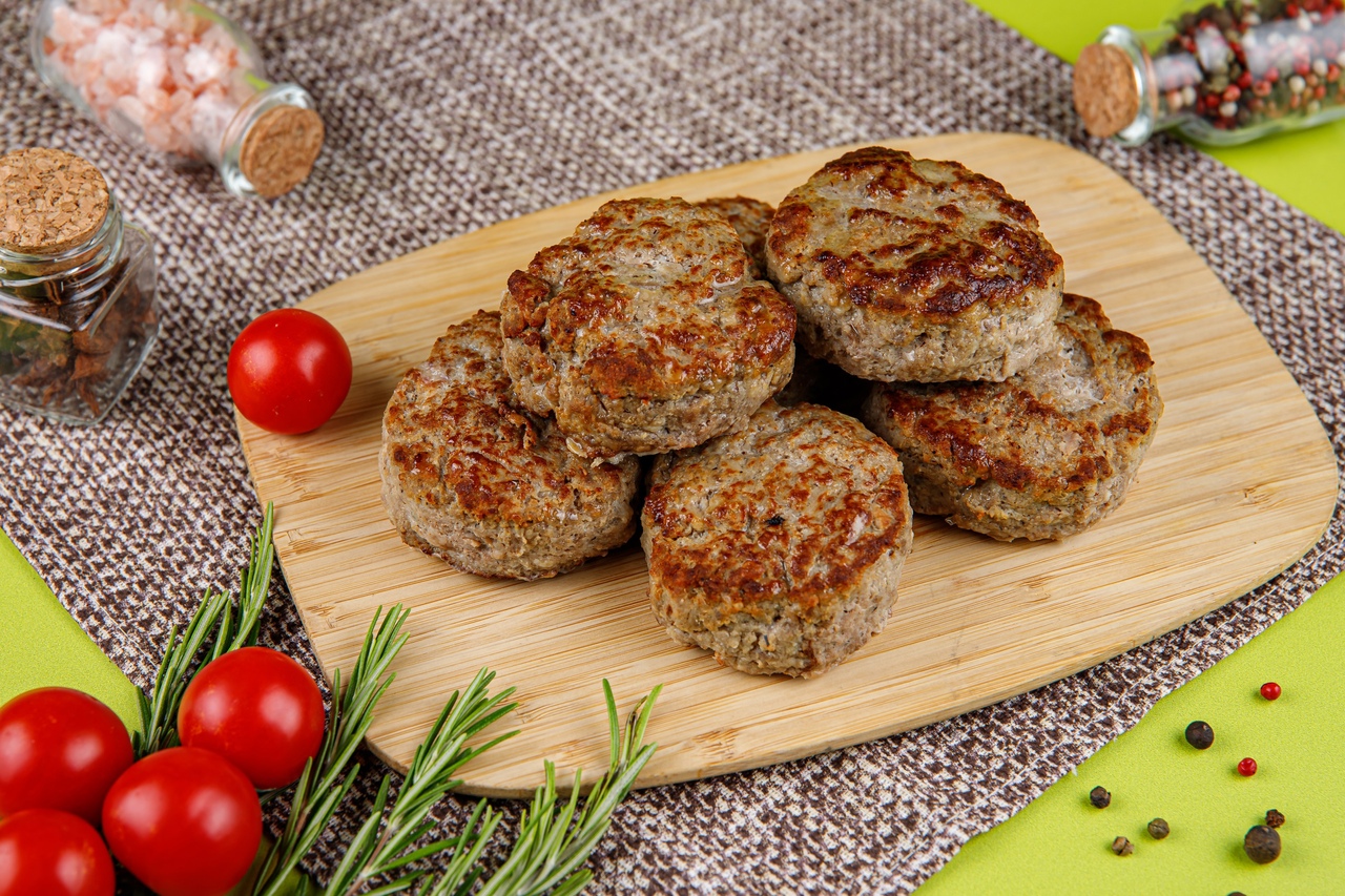 Котлеты мясные 2шт.