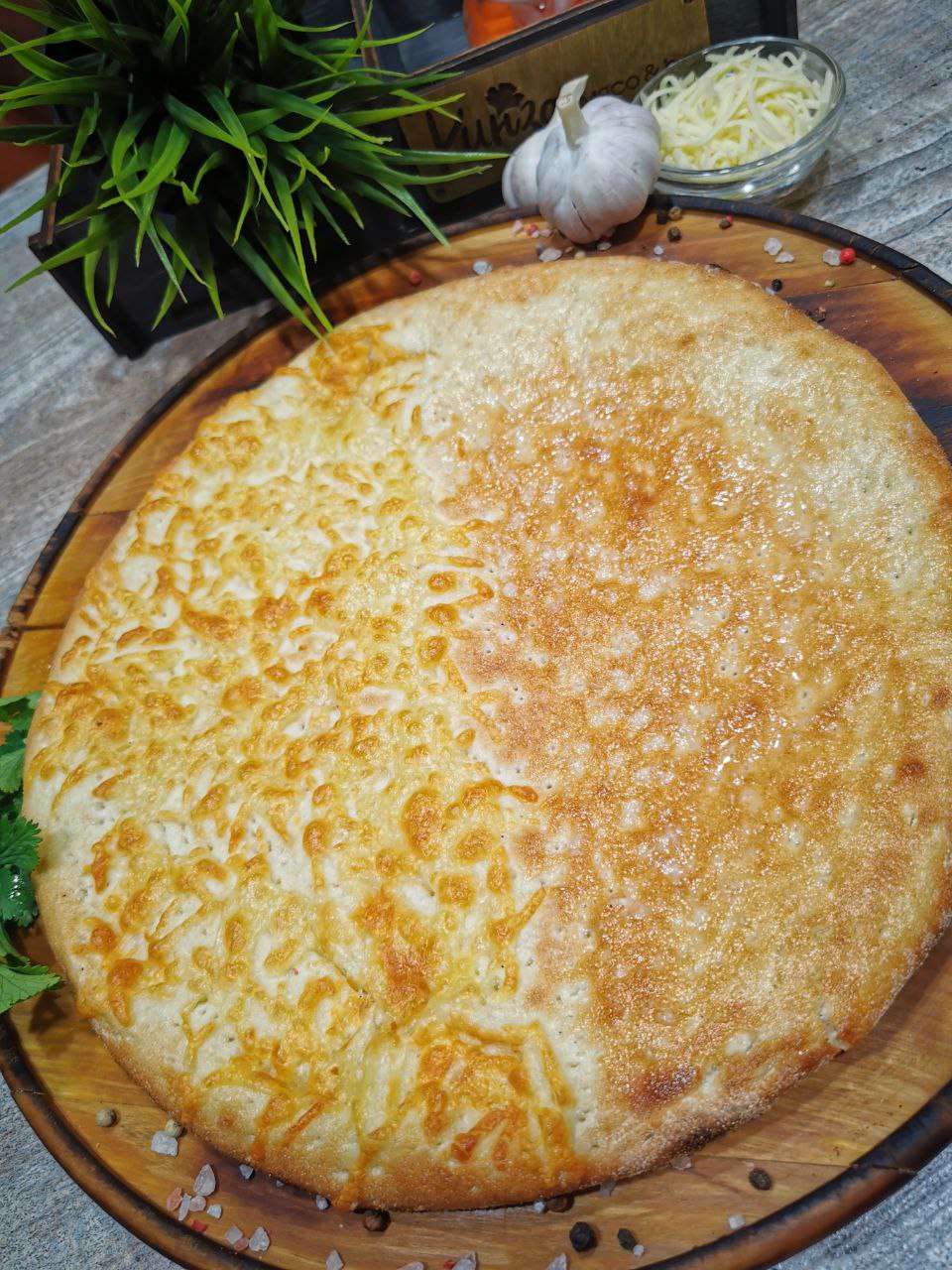 Фокачча чесночная