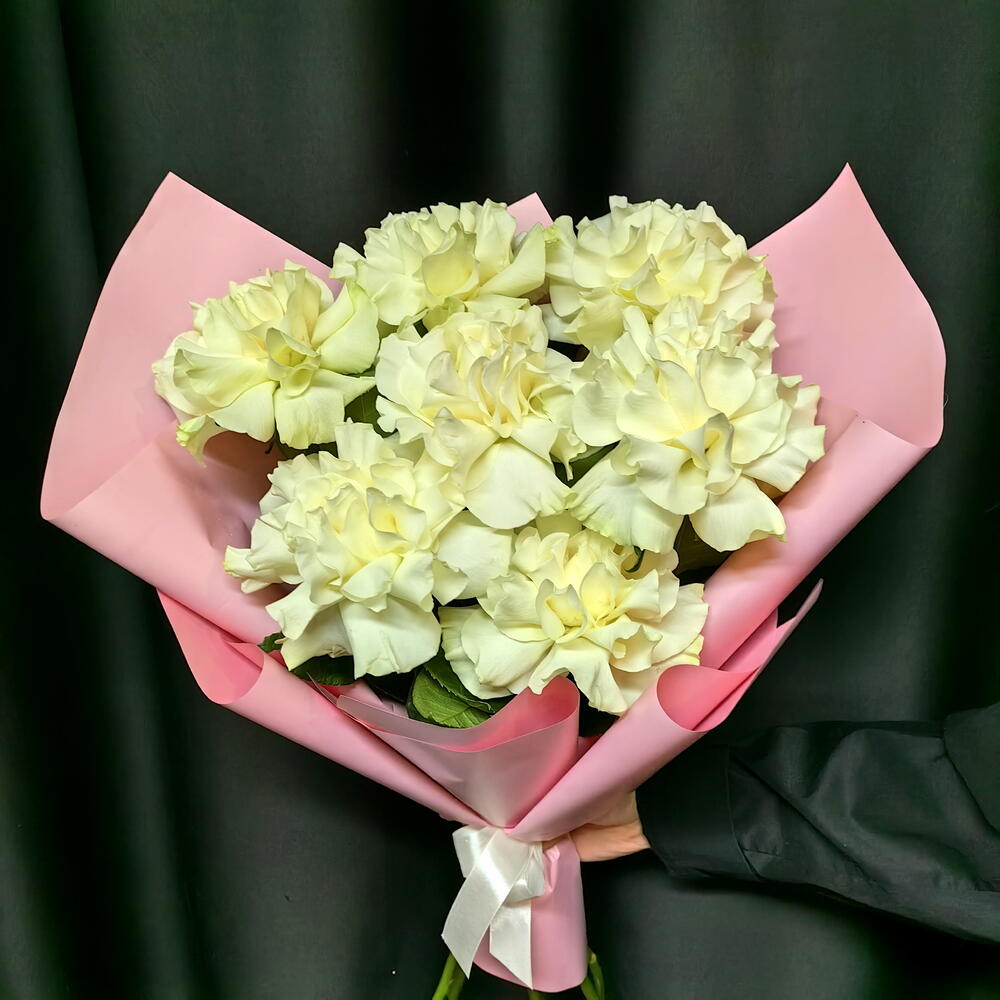 Букет из 7 французских белых роз для мамы (код 160)