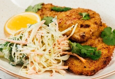 Хрустящий куриный шницель