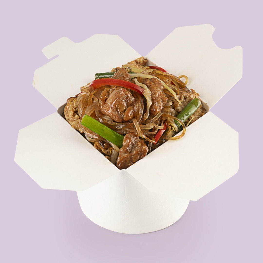 Стеклянная лапша с курицей в тайском соусе