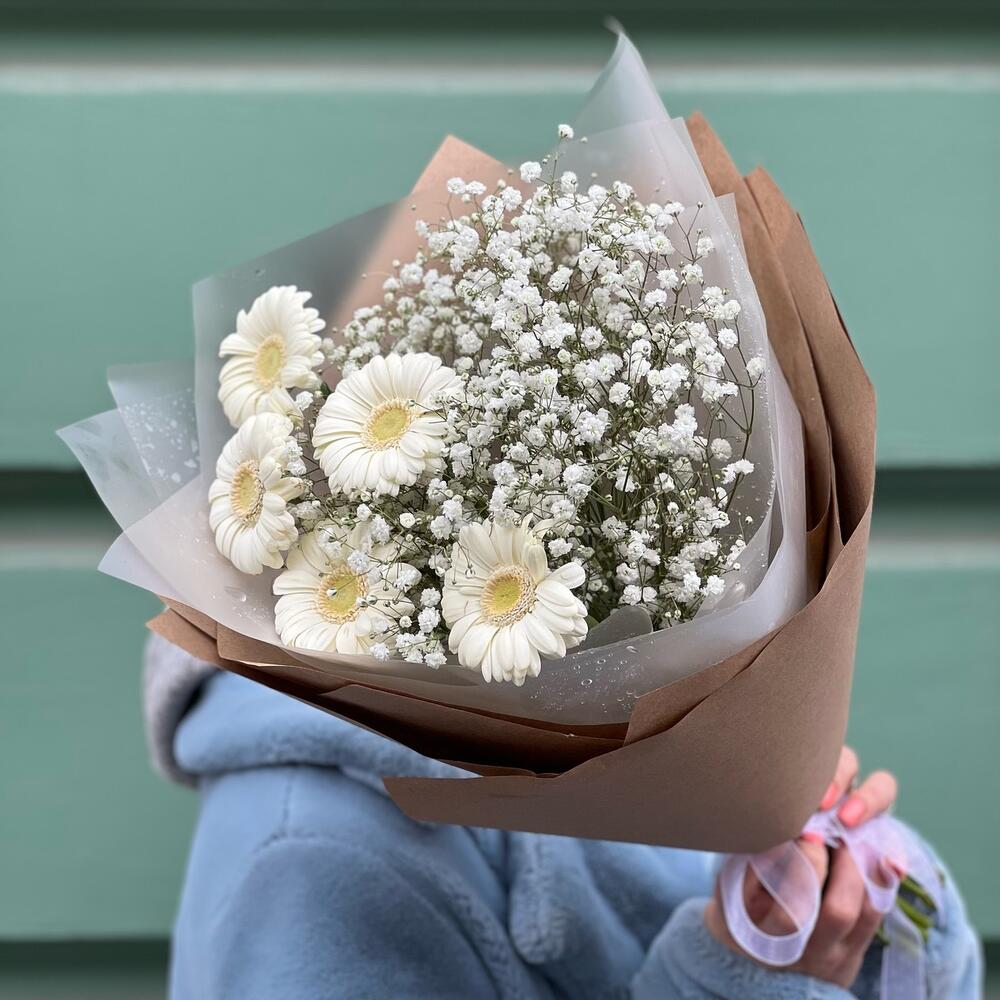 Букет гербера мини и гипсофила (сб 083)