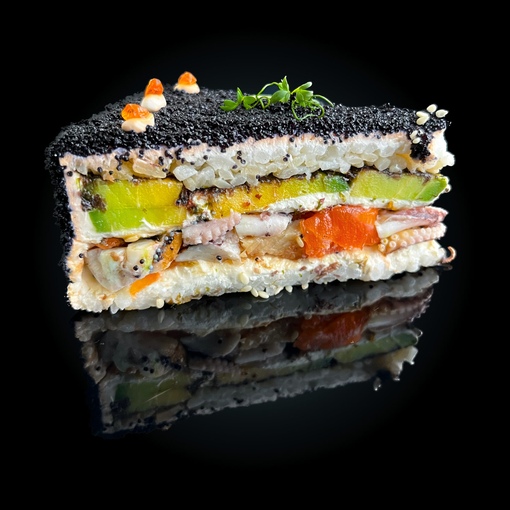 Калифорния с морепродуктами. Черный