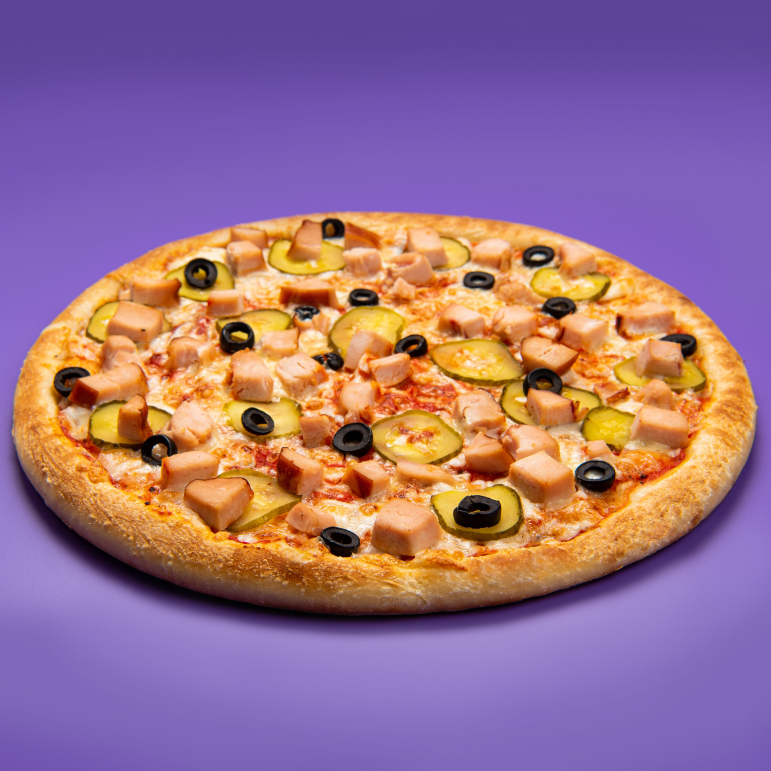 Пицца с копченой курицей 30 см