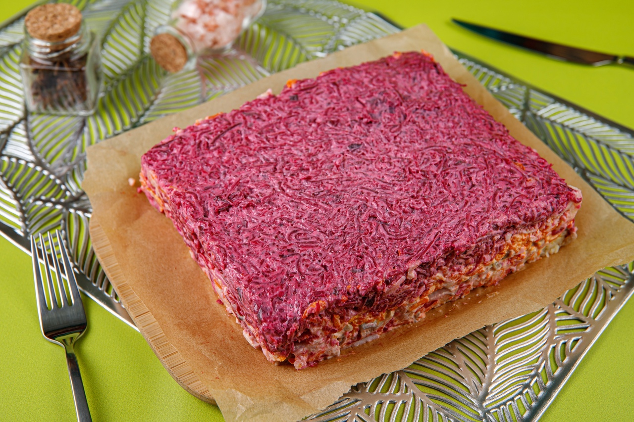 Сельдь под шубой (200 гр.)